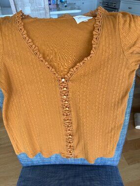 Sezane ruffled V-neck top, Size M